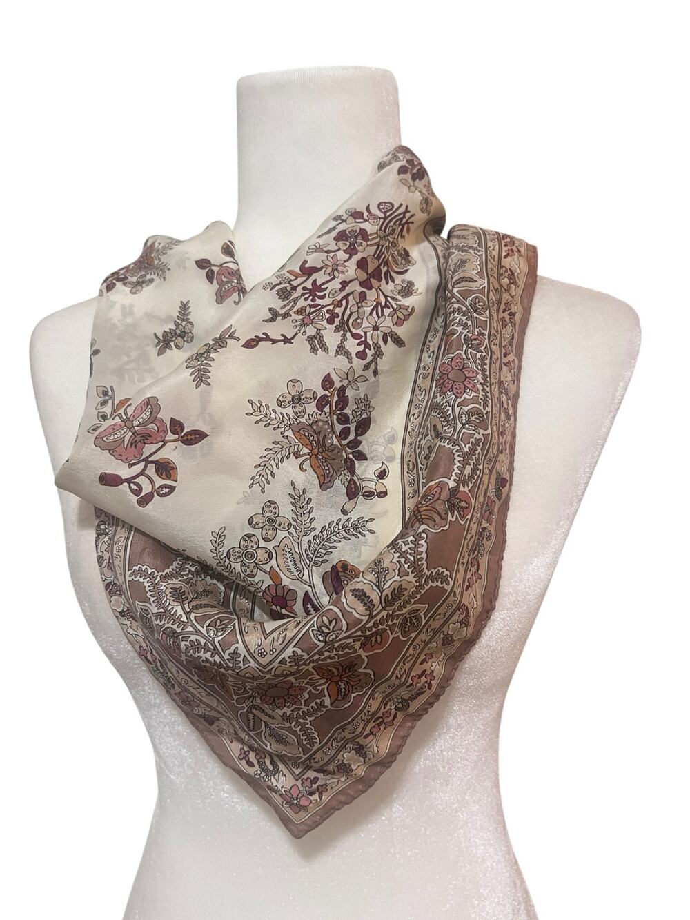VTG Oscar de La Renta Accessory St Neutral Silk Paisley Floral Designer Scarf